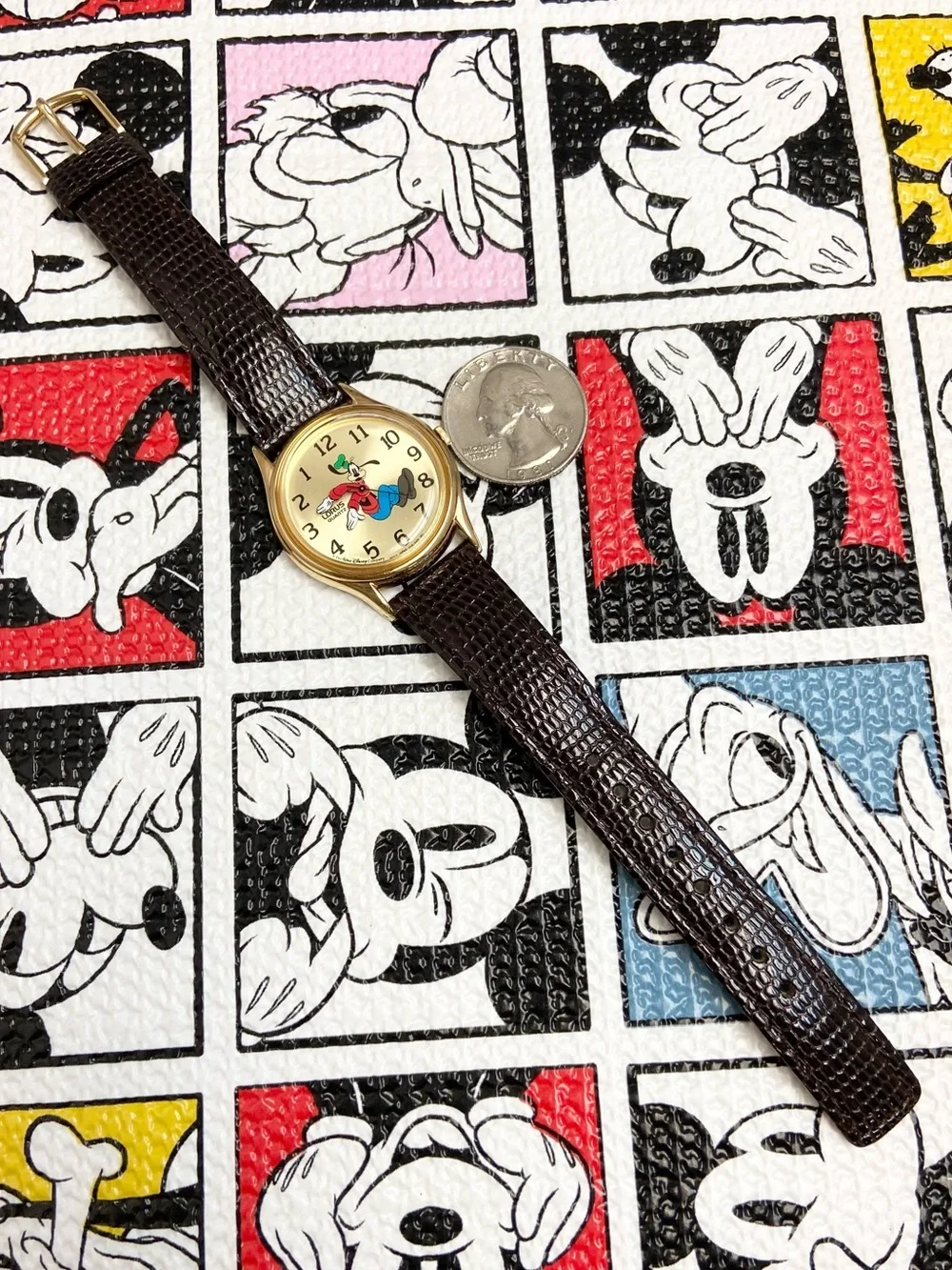 Vintage Disney X Lorus by Seiko Backwards Running Goofy Watch